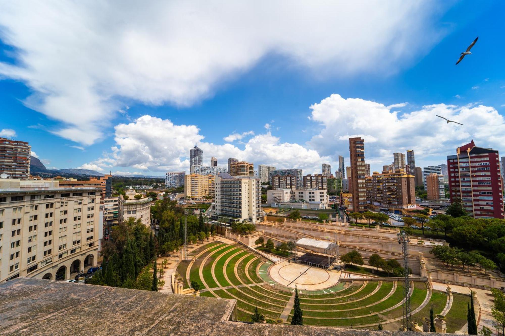 בנידורם Apartamentos Anfiteatro Prime מראה חיצוני תמונה